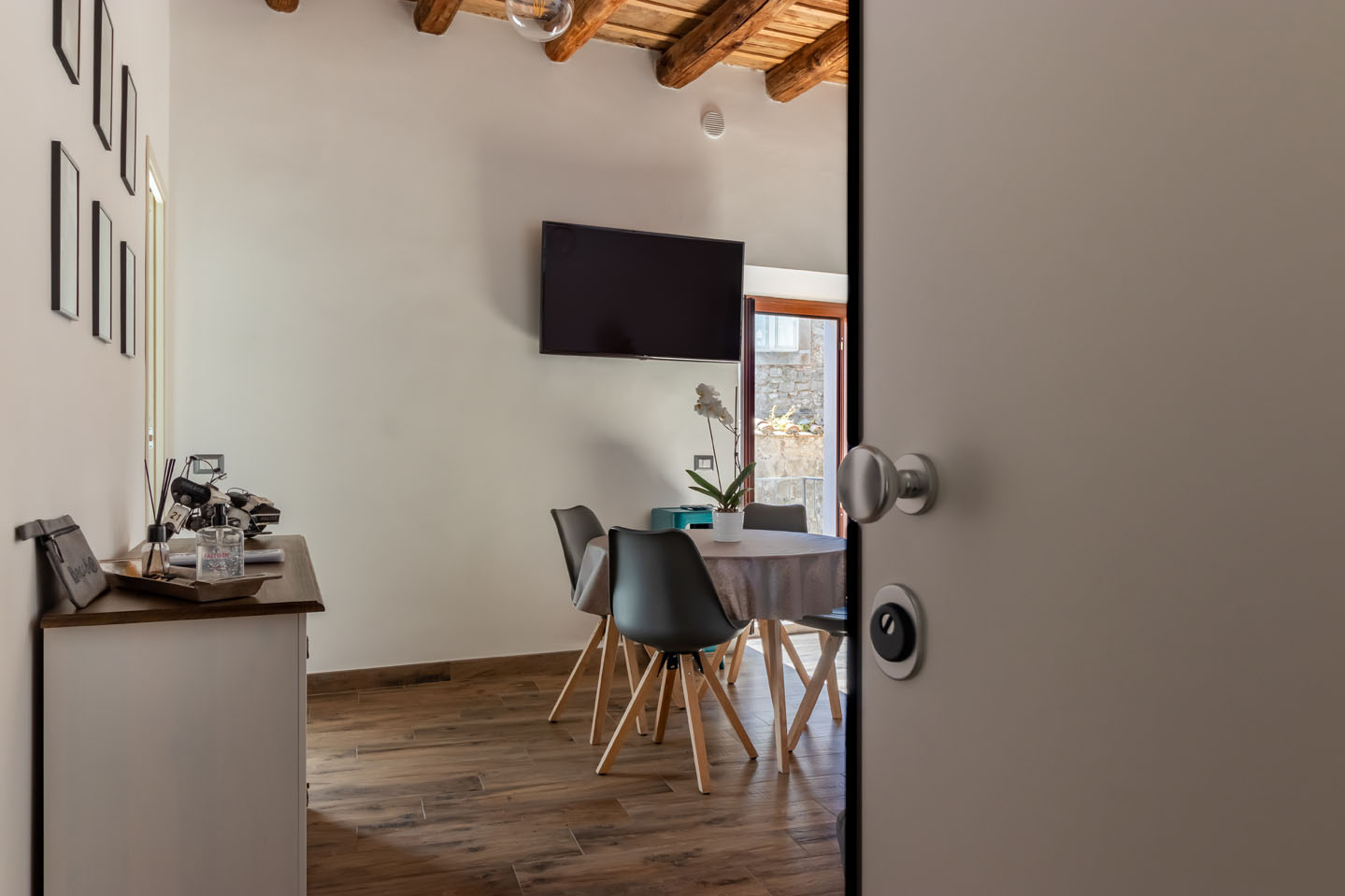 VT01: Casa vacanze. — Planimetria e dotazioni